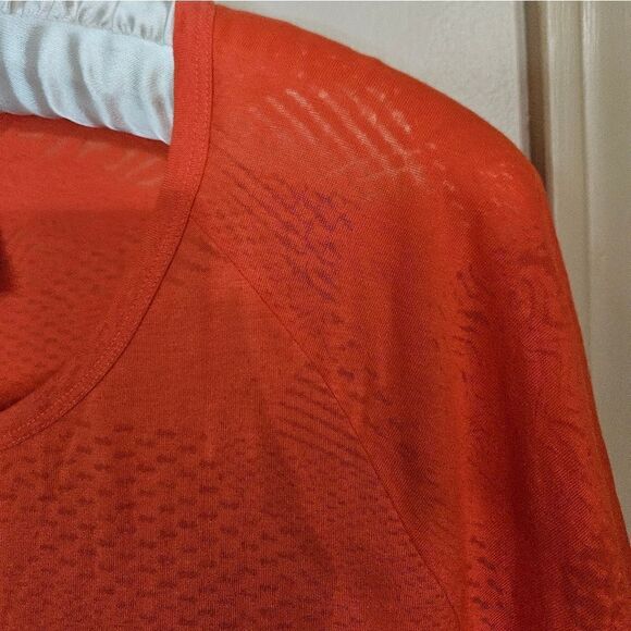 #052 CCO Reebok Womens Core 10 Asymmetrical Burnout Tee OrangeFlare Size 4X - Picture 4 of 9